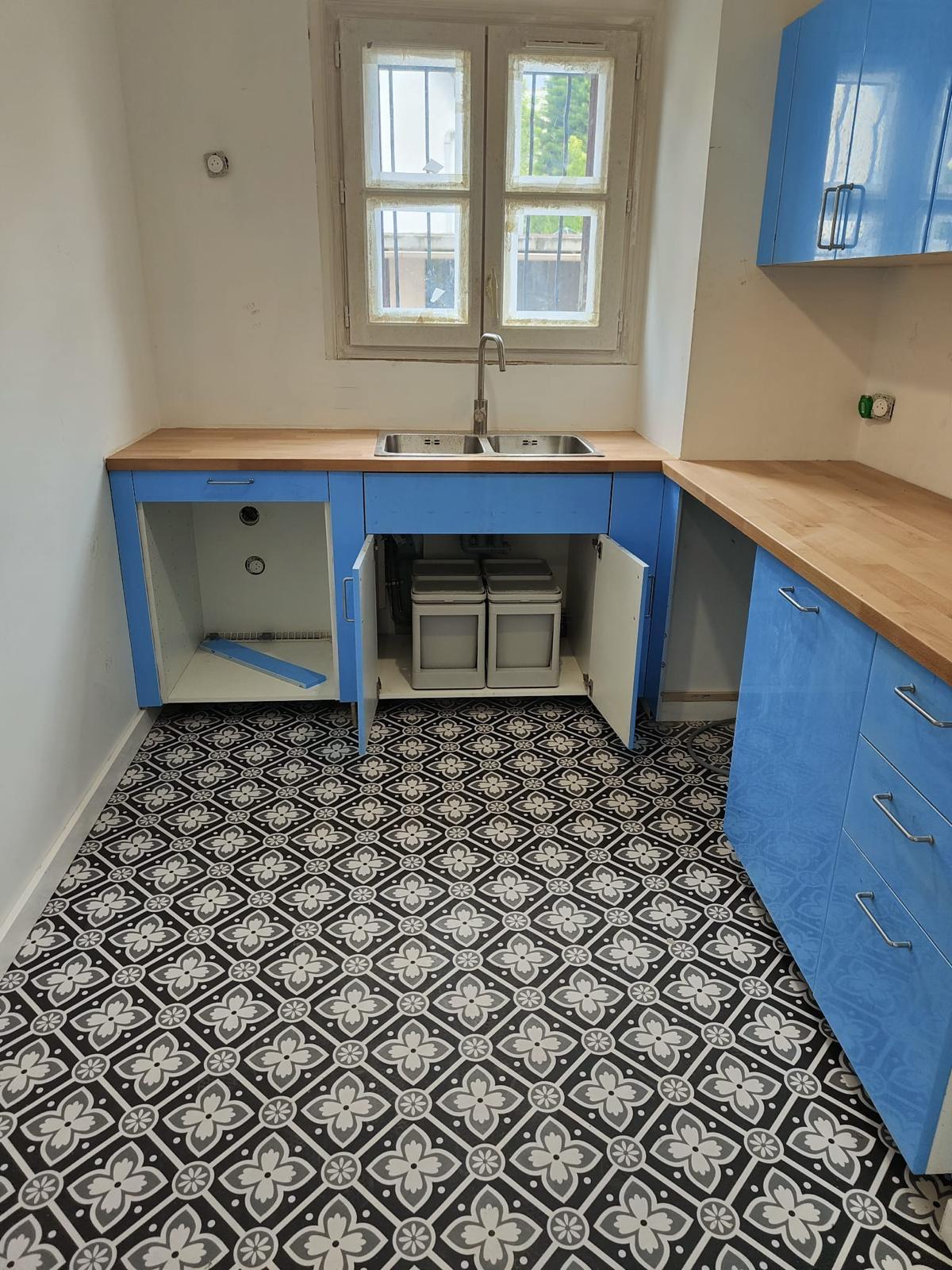 Cuisine équipée sur plan